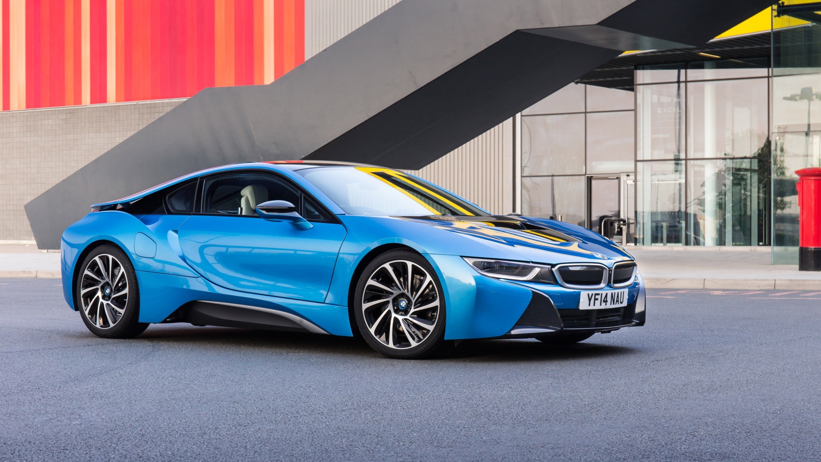 BMW i8 2014