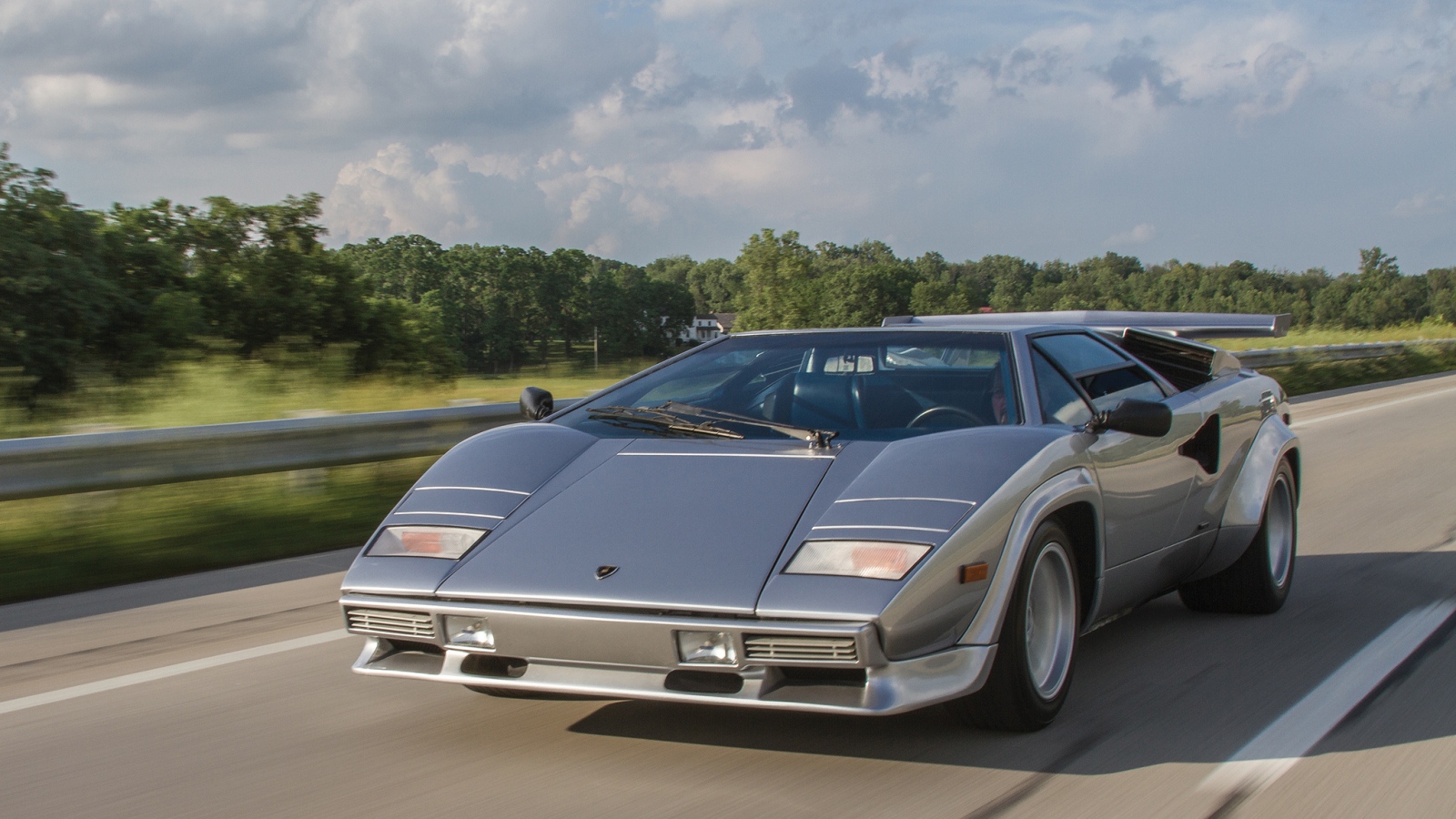 Lamborghini Countach lp500