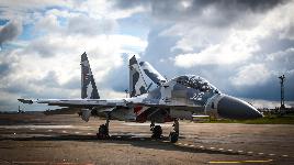  Многоцелевой истребитель Су-27