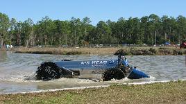 Проводятся на западном побережье Флориды. В них участвуют багги с моторами мощностью около 800 л.с., приспособленные ездить по воде.