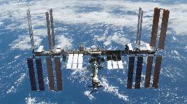 Международная космическая станция. Совместный проект 14 стран. Общий вес более 417 тонн. Скоростью - 27 700 км/час. Полет вокруг Земли за 92 мин.