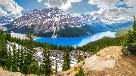 Канада. Первый национальный парк на территории страны. Учрежден в 1885 г. Занимает площадь в 6641 кв. км. Здесь водится 54 вида млекопитающих!