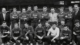 Сборная СССР по футболу - чемпионы 1960 года чемпионата Европы, который проходил во Франции на стадионах Парк де Пренс и Велодром.
