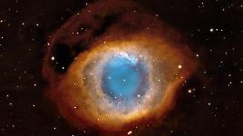 Планетарная туманность в созвездии Водолей на расстоянии 650 световых лет от Солнца. Журналисты окрестили этот космический объект как «Око Бога».